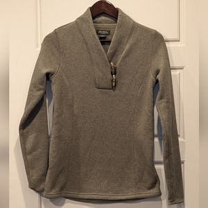 Warm Eddie Bauer knit top - mossy green